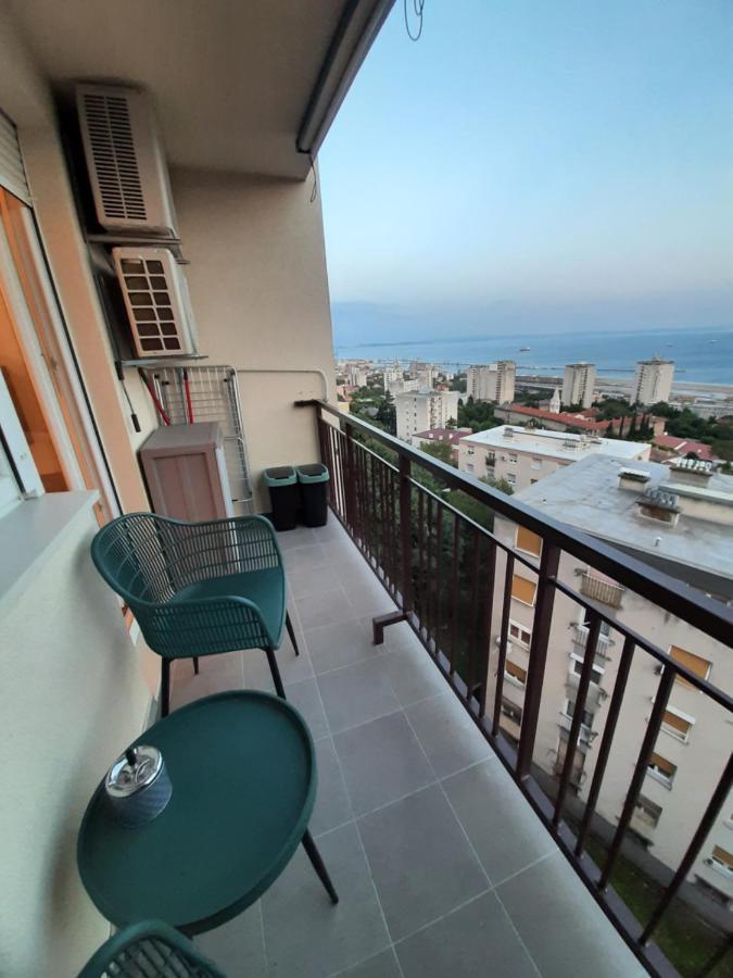 Qr Apartment For Family, Couples, And Friends Stay In Rijeka Eksteriør bilde