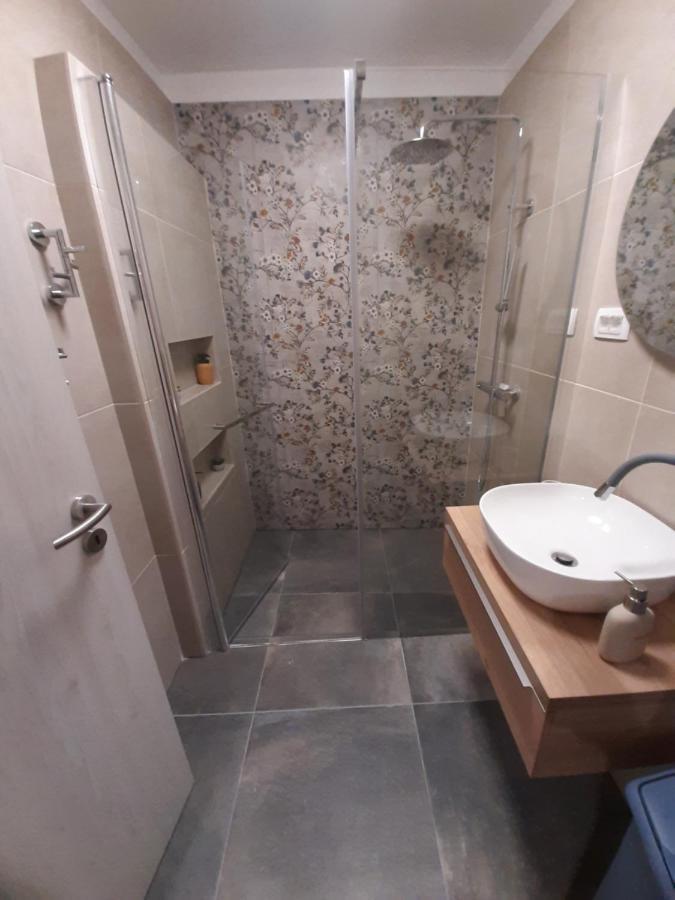 Qr Apartment For Family, Couples, And Friends Stay In Rijeka Eksteriør bilde