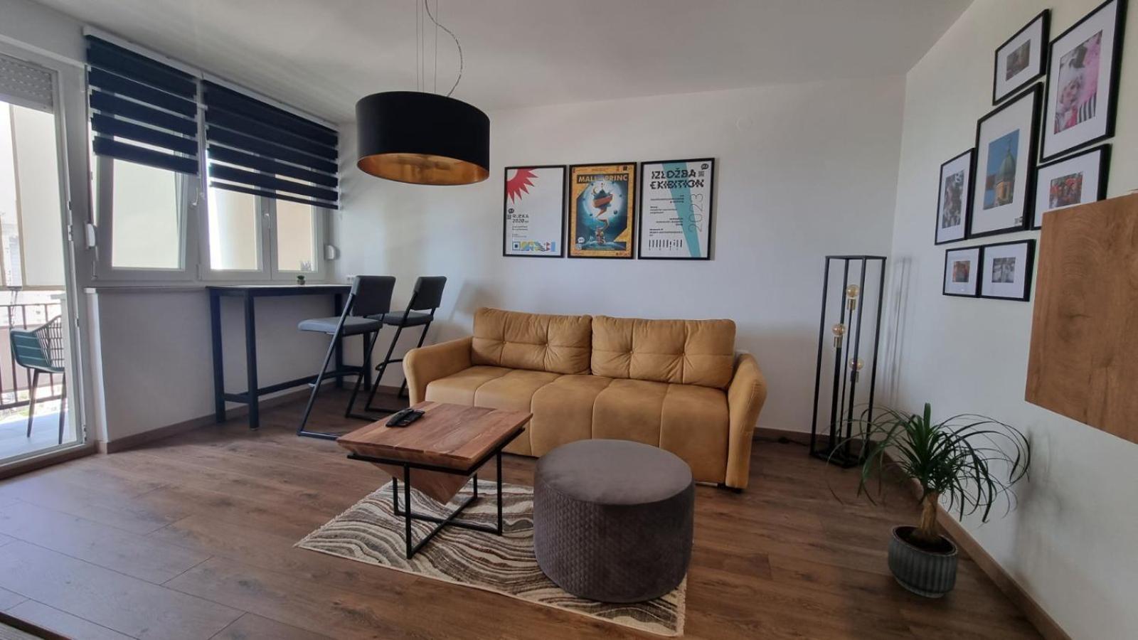 Qr Apartment For Family, Couples, And Friends Stay In Rijeka Eksteriør bilde